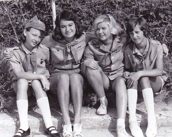 комс   1976