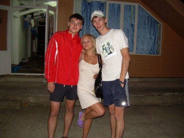 Оленька Устинова