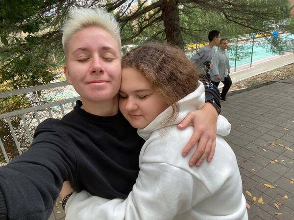 vqITZEv qxY