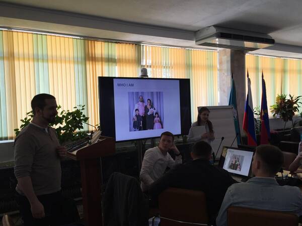 представители Международного Содружества лагерей президент Канадской Ассоциации лагерей  Стефан Ричард и директор американского лагеря Reset Summer Camp Майкл Джейкобус.