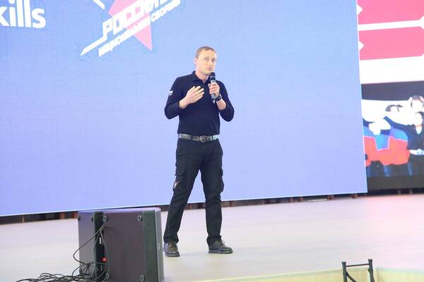 Познакомиться с движением WorldSkills смогли около  1500 орлят на   лекции   в Амфитеатре...