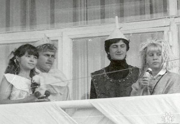 Любовь Уварова (Проворова), Владимир Соколов, Валерий Понырко,  Наталья Рослякова (Пахолова).