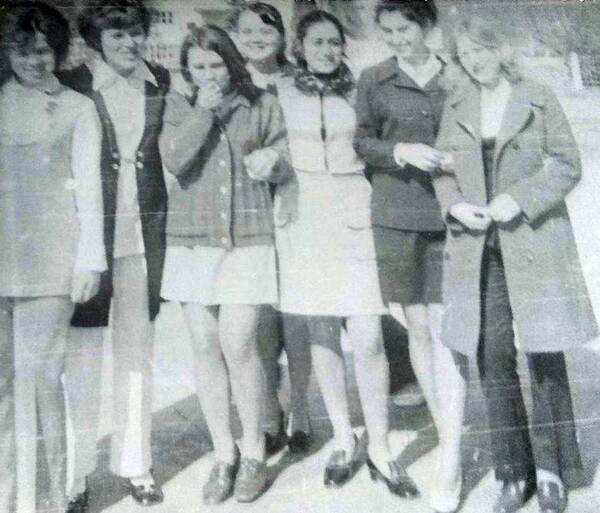 Любовь Сапожникова, Валентина Верепья, Любовь Филиппова, Светлана Варанкина, Людмила Шогенова, Светлана Джанаева и Людмила Хорева.