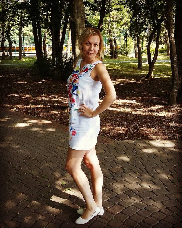Елена Хамитова..