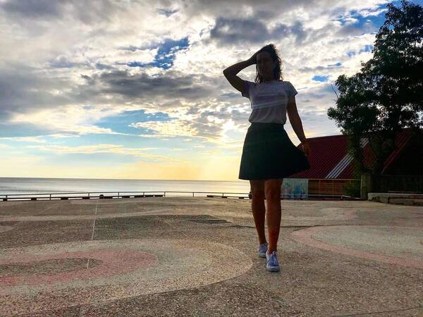 Laurah Jah ь
