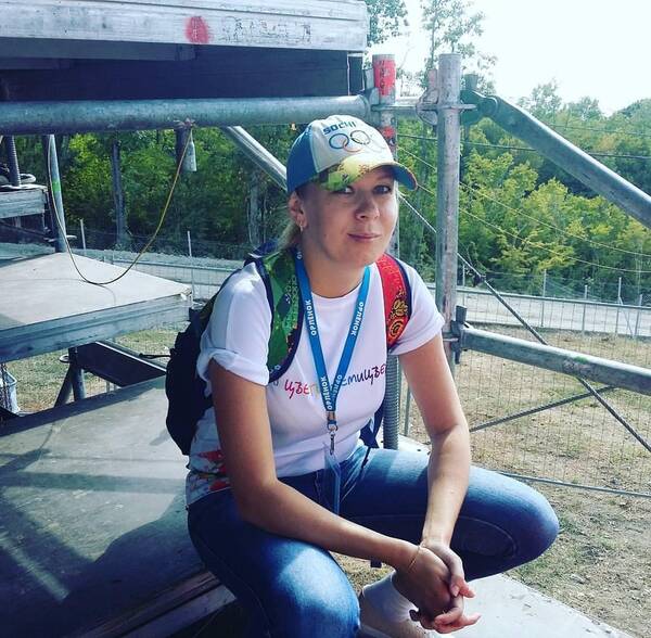 Елена Хамитова   т