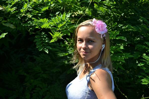 Оленька Устинова ч