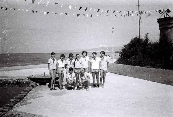 1969 й. К             п         юные химики