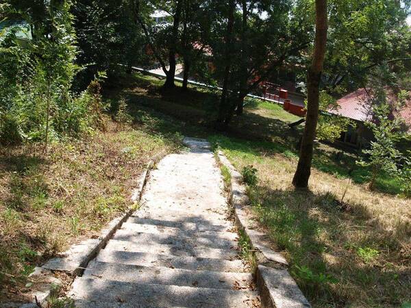 Лестница в никуда