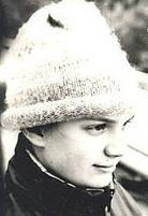 Сидорец Марина. 1985 87  гг. Жемчужина.  Солнечная. Звёздная.   Штормовая. Школа. Вожатая. Учитель. Мурманская.