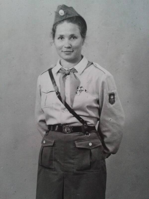 Тюменцева Галина Томск   вожатая дружины Звёздная   1969 1971г