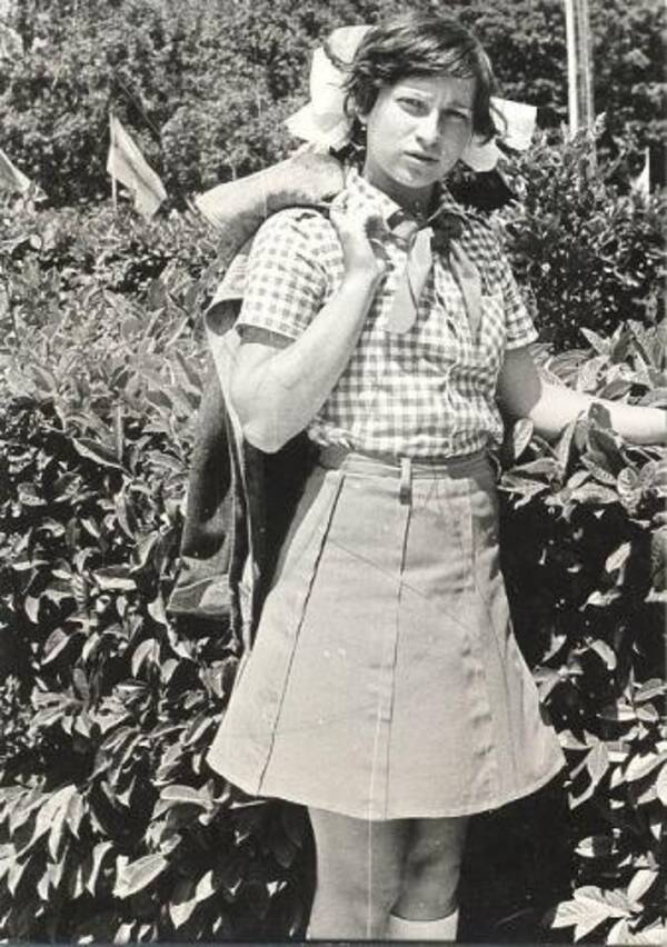 Саженина (Алексеева) Татьяна. 1979    1982 гг. летние смены. Звёздная. Вожатая. Воронеж.