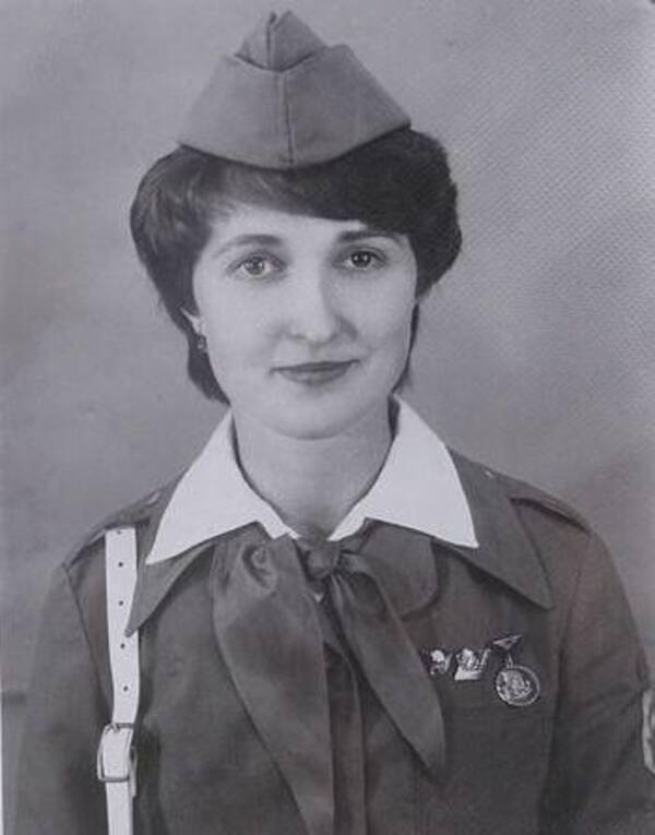 Строгонова (Афанасьева) Ирина. 1983  84  гг. Звёздная. Вожатая. Обнинск. Калужская.