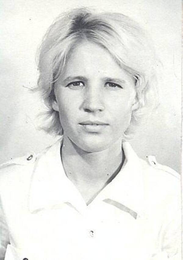 Зеленеева (Кокина) Татьяна. 1975 77 гг. Штормовая. Вожатая. Ичалки.  Мордовия.