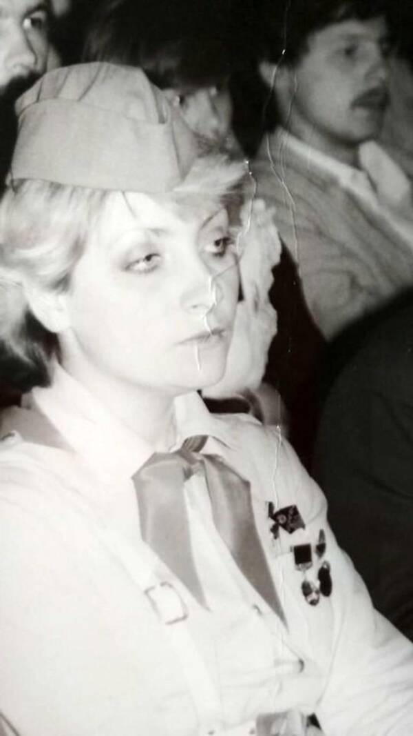 Семёнова (Евсина) Анна. 1982 – 1985 гг.  Звёздная. Жемчужина. Вожатая. Динская. Краснодарский.