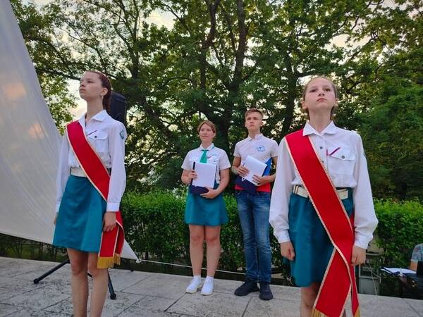 комс      7 23....... ........... ..