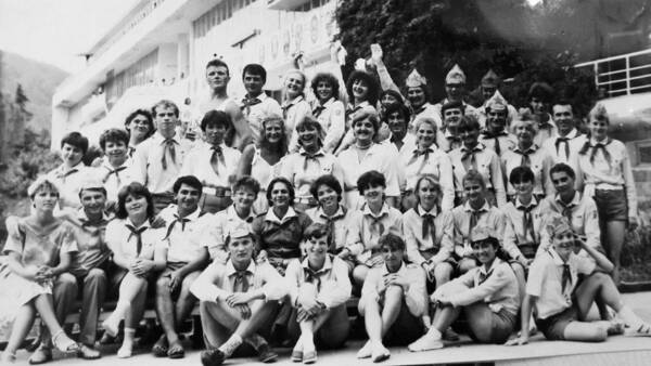 зв  1988