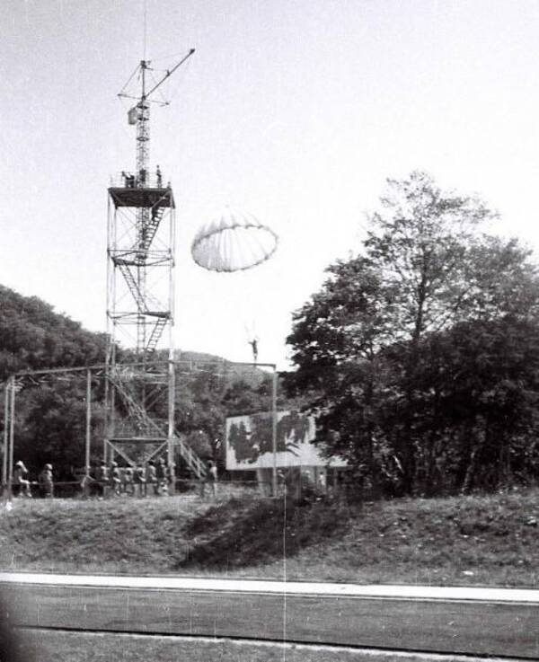 Безуглова (Шкуропатова) Елена.  1986 г. летние смены. Звёздная. Кагальницкая. Ростовская.