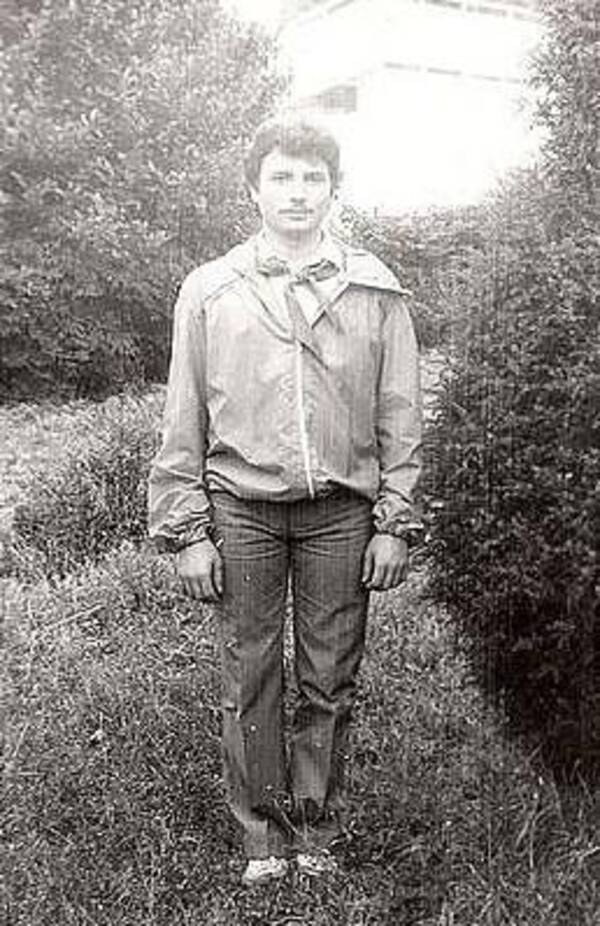 Постельный Юрий. 1985 – 87 гг. Звёздная. Вожатый. Ухта. Коми.