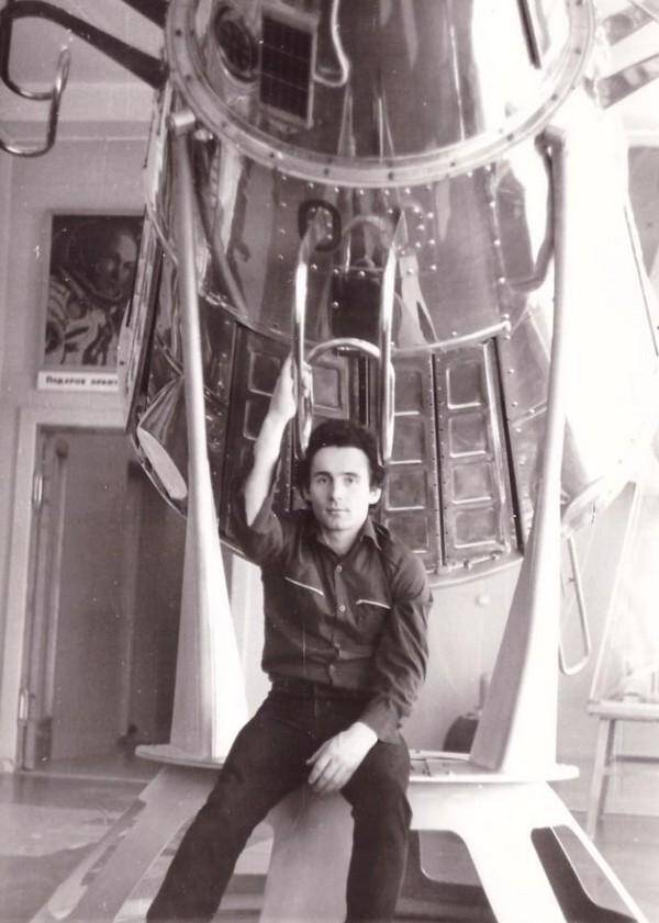 Филев Иван. 1982 г. летние  смены.  Штормовая. Солнечная.  Физрук. Краснодар.