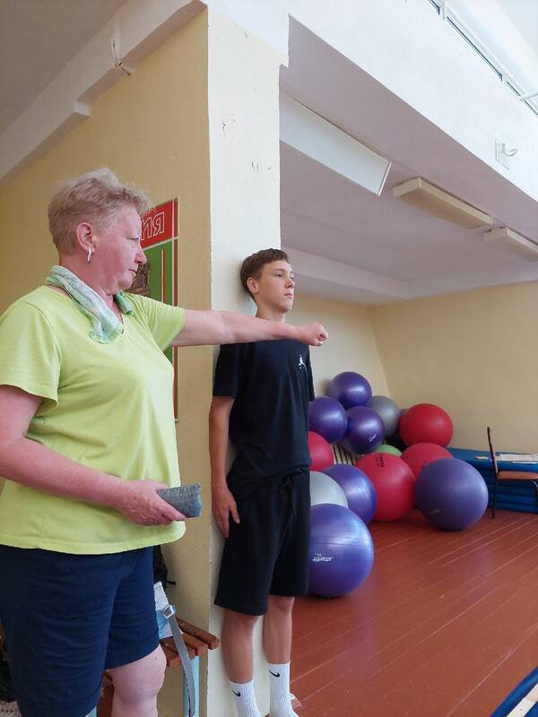 bhoUlYwKVkA