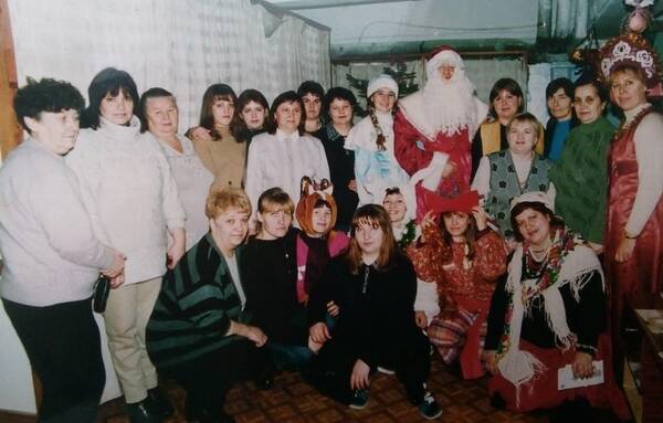 Профком поздравлял отдел с наступающим новым годом.
