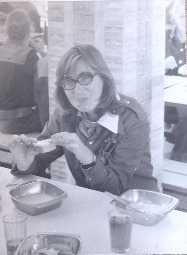 Елена   Леонова