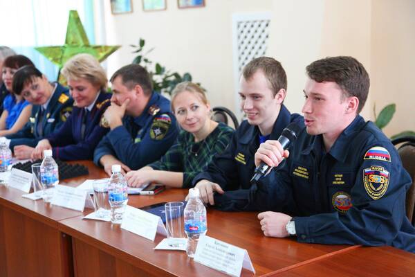 WaFkY5FnN8I.jpg пресс конференции с представителями Всероссийского добровольного пожарного общества.