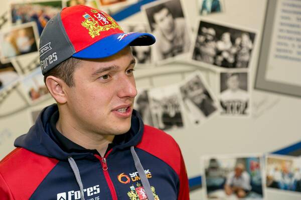 q19Q7iuHjEo.jpg российский спортсмен Сергей Карякин