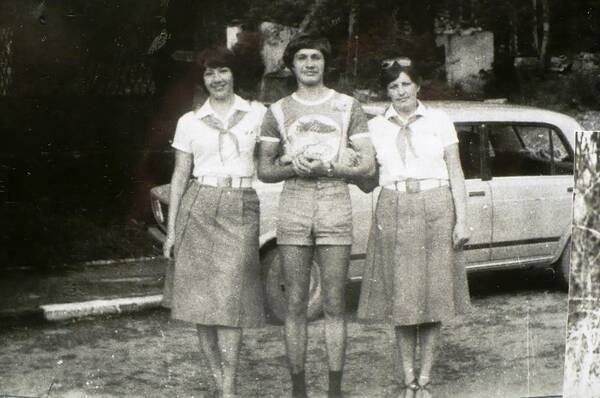 Эля Карпова, Константин Каверин ,Татьяна Серебрякова  ВК71    . ..