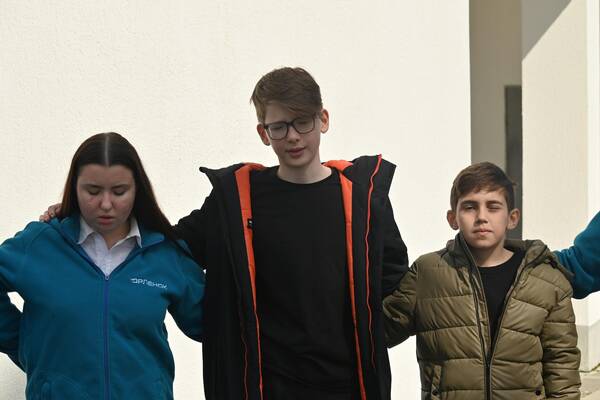 BqUPkoJNXBA