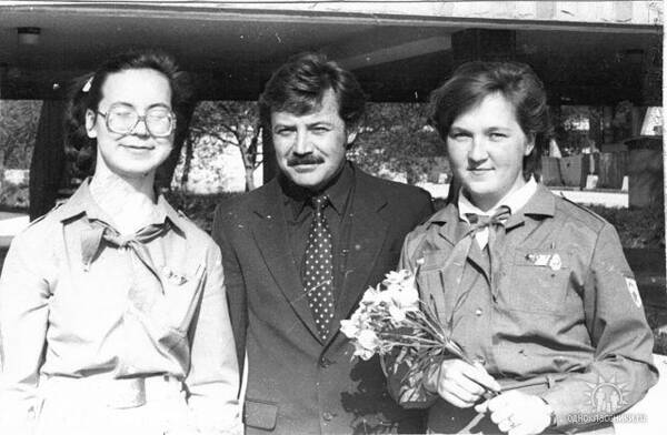Ирина Хуснутдинова, Начальник Виктор Дмитриевич Ивличев и старшая вожатая Валерия Добрынина