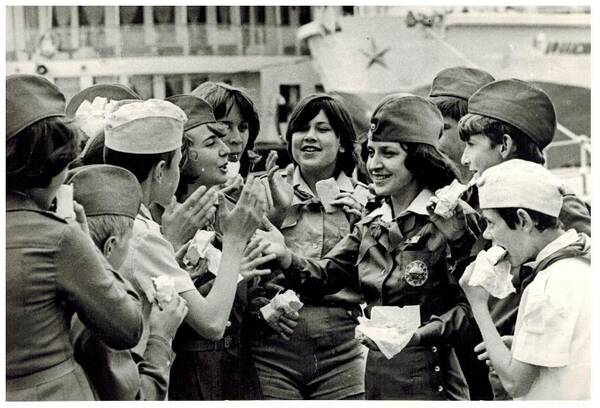 Круиз по Волге на теплоходе Александр Попов. 1979 г..