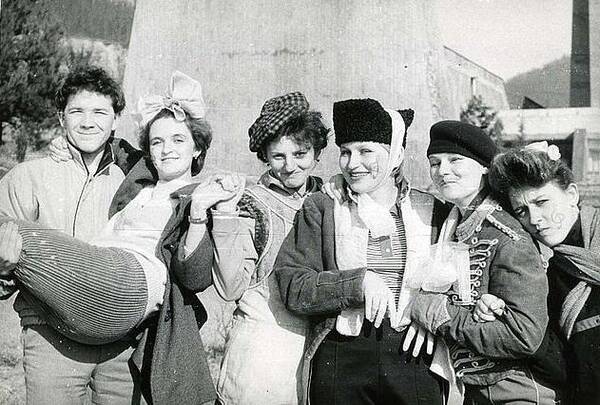 Игорь Глухов, Елена Докиш,Алена Бубела, Елена  Грязева, Марина Бражнова, Татьяна Пронина.
