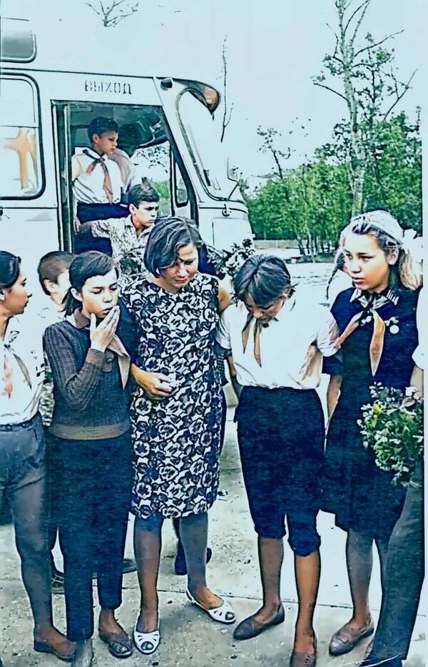 октябрь 1966 года. Отряд Олимпия. Школа  Спринт.   Фото Сергея Д.