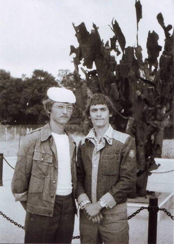кто и кто..