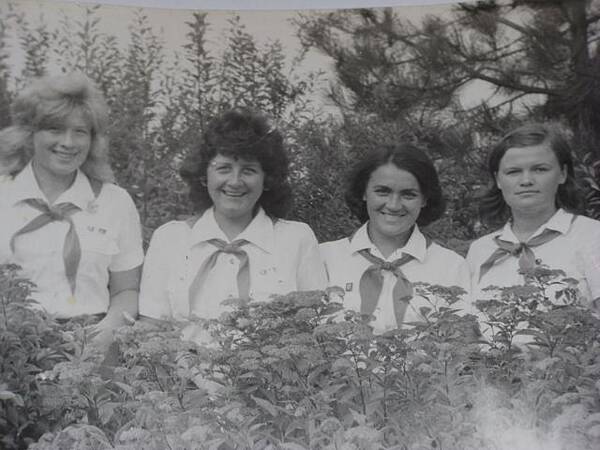 4Нина Козлова3Галина Харченко(Гостищева)1Вера Соина (Цыбуля)2Ольга Морозова