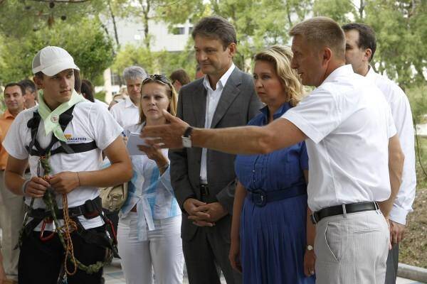 Светлана Медведева....