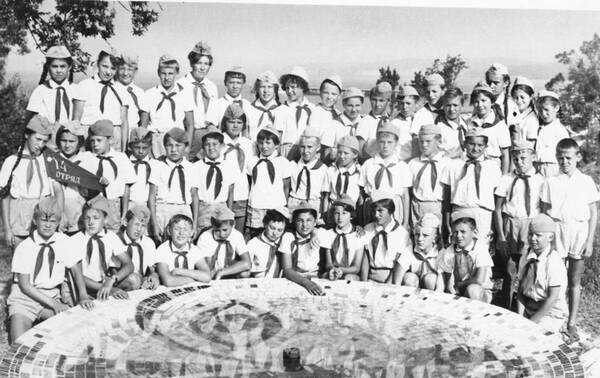 1977 фото на память Солн