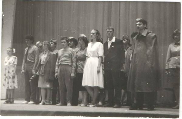 ШПВ86 и студенты,лето 1988г. Вожатский спектакль