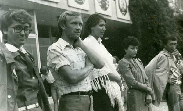 Людмила Гамаюнова, Виктор Шишов, Валентина Белик, Татьяна Шишова, Сергей Лебедев .