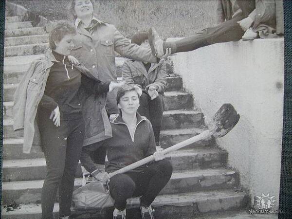 антипова ирина...с лопатой антипова ирина...с лопатой